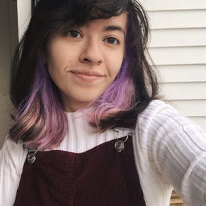 Meet your Posher, Roxana